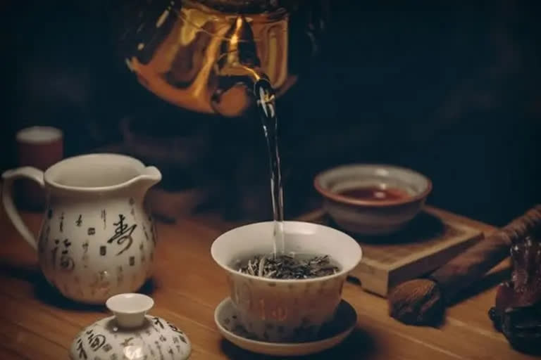 International Tea Day: Have a headache? Try these soothing herbal teas to feel relieved, relaxed