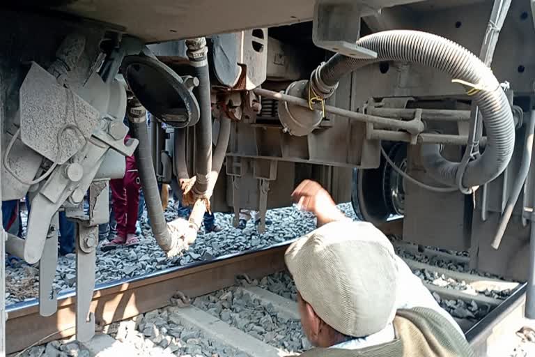 Intercity Express divided into two parts in Bhagalpur