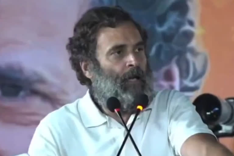 Rahul Gandhi asks cong leaders not to compare him with Mahatma Gandhi during Bharat Jodo Yatra