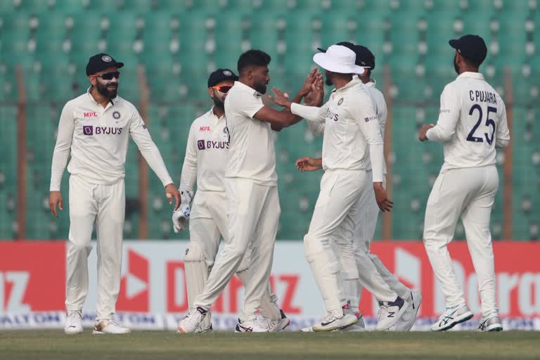 First Test: Bangladesh slip to 37/2 at tea as India take control