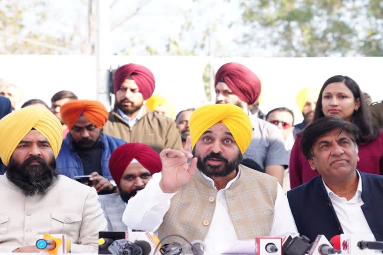 Bhagwant Mann to free the roads from toll plazas