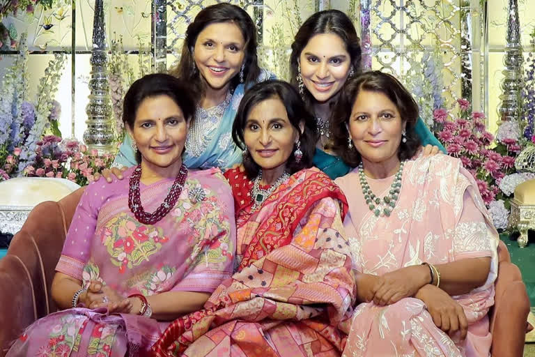 Preggers Upasana Kamineni misses mom-in-law as she shares pictures with 'most important women'