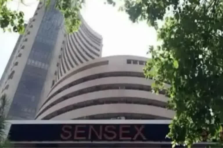 Sensex down 385 points in early trade