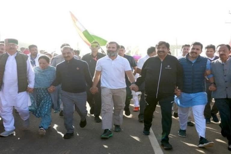 कांग्रेस नेता राहुल गांधी पहुंचे जयपुर