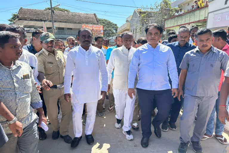 Minister Ashwattha Narayan arriving in Ramanagara district