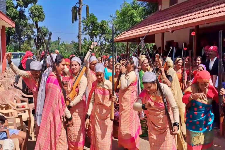 ಕೊಡಗಿನ ವಿಶಿಷ್ಠ ಸಂಸ್ಕೃತಿ ಪ್ರತೀಕ ಕೋವಿ ಹಬ್ಬ ಅದ್ದೂರಿ ಆಚರಣೆ