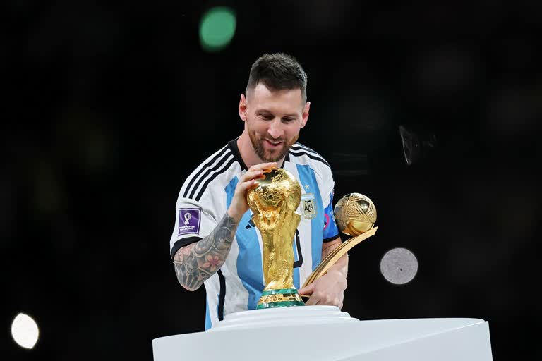 Lionel Messy won golden ball  Lionel Messy won golden ball in Qatar World Cup  Qatar World Cup  FIFA World Cup 2022  Lionel Messy  golden ball in World Cup  Golden Boot  Kylian Mbappe won golden boot  Kylian Mbappe  Emiliano Martínez  ഖത്തറിലും മെസി തന്നെ മികച്ച താരം  ഗോള്‍ഡന്‍ ബോള്‍  ഗോള്‍ഡന്‍ ബോള്‍ മെസിക്ക്  ലയണല്‍ മെസി  കിലിയന്‍ എംബാപെ  കിലിയന്‍ എംബാപെക്ക് ഗോള്‍ഡന്‍ ബൂട്ട്  എമിലിയോ മാര്‍ട്ടിനെസ്  എന്‍സോ ഫെര്‍ണാണ്ടസ്  മെസി തന്നെ താരം