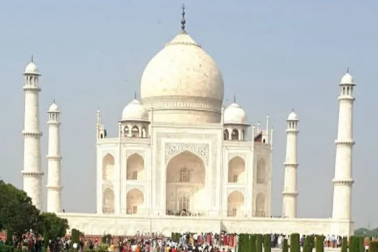 agra municipal corporation sent notice to asi for taj mahal house tax