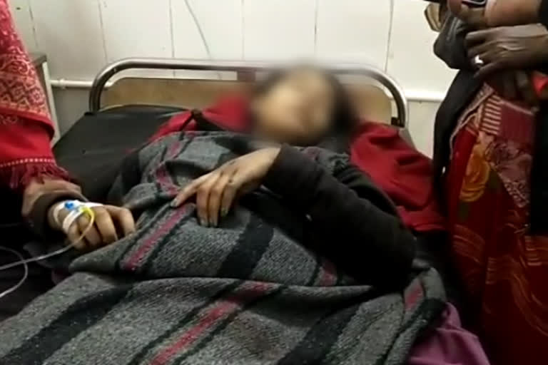 Girl's legs chopped off in Jharkhand's Deoghar