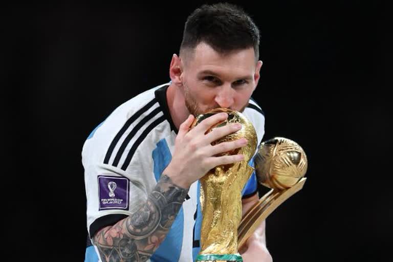 FIFA World Cup 2022  Lionel Messi  Lionel Messi reacts  लियोनल मेसी  फीफा विश्व कप 2022