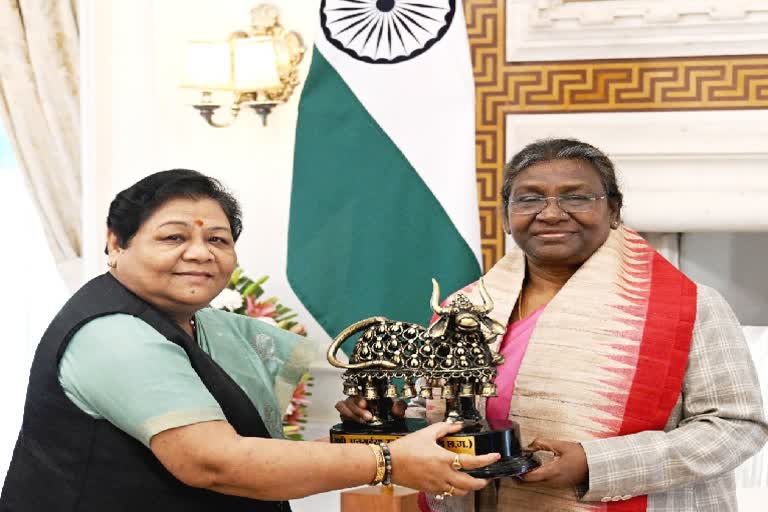 Delhi visit of Governor Anusuiya Uikey