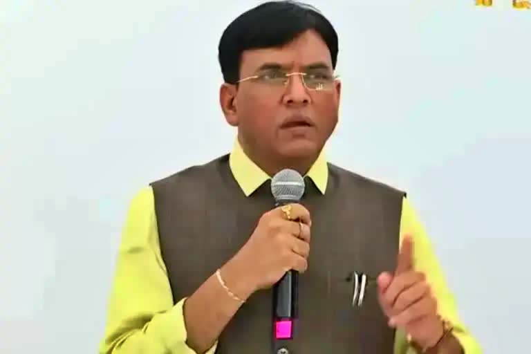 minister mansukh mandaviya