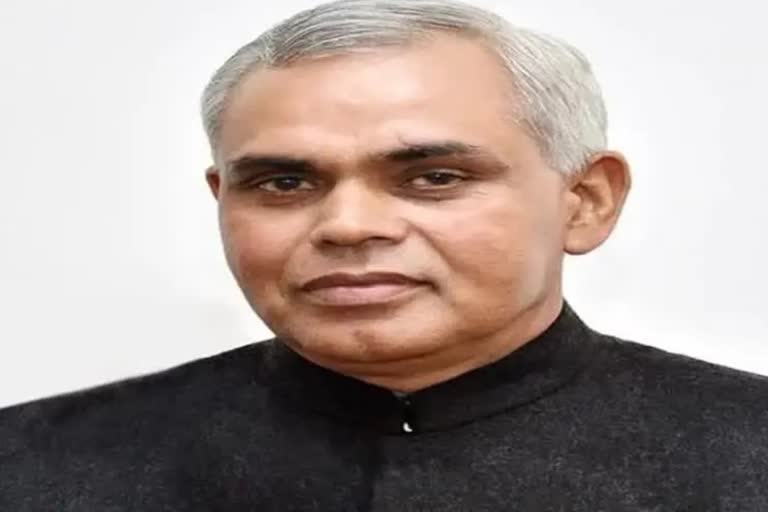 Guv Acharya Devvrat launches cleanliness drive