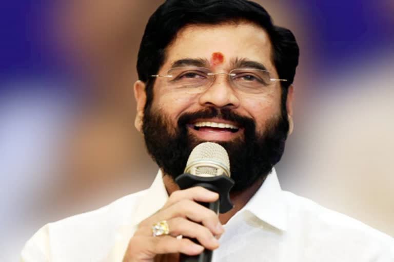 CM Eknath Shinde Assured That Government is Positive to Accommodate Heirs of Cleaning Workers