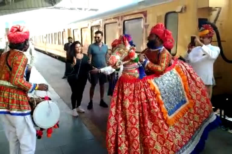 Palace on Wheels on Christmas tour