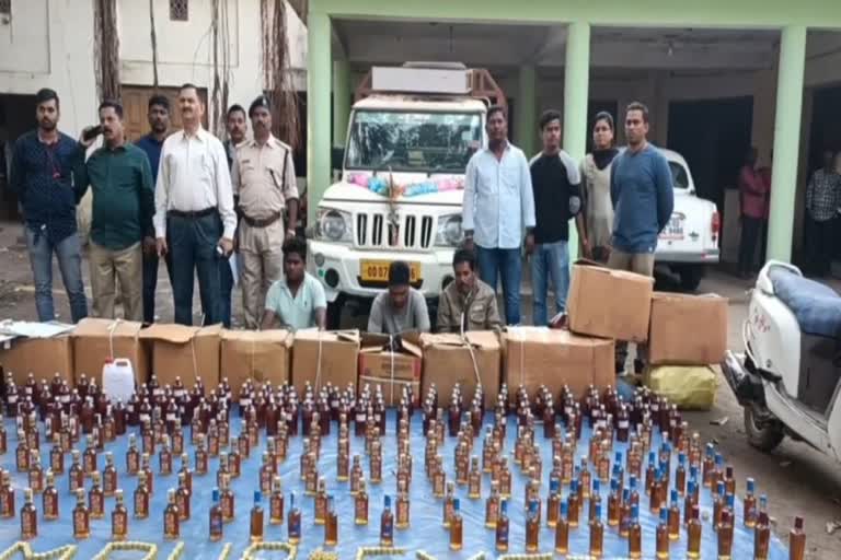 duplicate foreign liquor seized