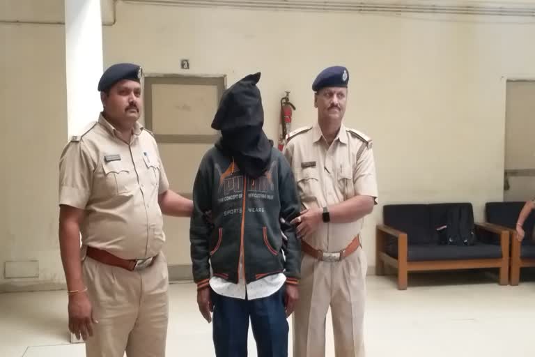 Police caught the rapist in ahmedabad