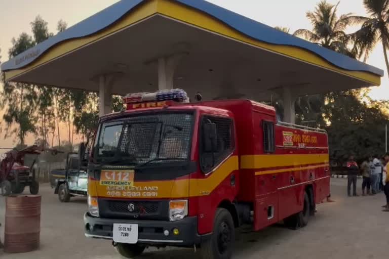 Standing truck caught fire in Petrol pump