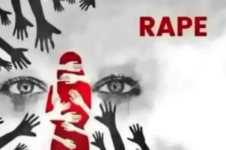 A minor girl was raped by six people