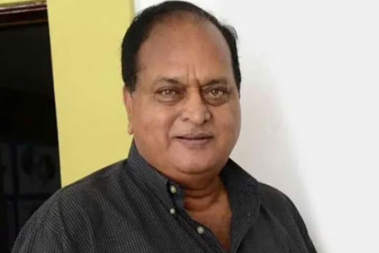 Popular telugu actor Chalapathy Rao passed away  Another tragedy in Tollywood  Popular actor Chalapathy Rao passed away  Chalapathy Rao passed away  Chalapathy Rao died  Chalapathi Rao death  Chalapathi Rao death news  Chalapathi Rao  ചലപതി റാവു അന്തരിച്ചു  ചലപതി റാവു  കൈകല സത്യനാരായണ  Chalapathy Rao funeral on Wednesday  Telugu Film Industry condolence to Chalapathy Rao  Fans condolence to Chalapathy Rao  Chalapathy Rao early life  Chalapathi Rao special bond with NTR  Chalapathi Rao debut movie  Chalapathi Rao famous movies  Chalapathi Rao as a producer  Chalapathi Rao personal life