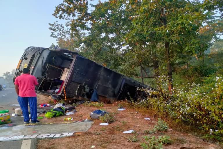 Raipur bus accident in bijapur