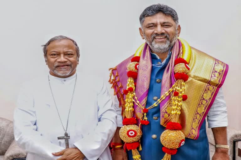 bengaluru-dk-shivakumar-meets-arch-bishop