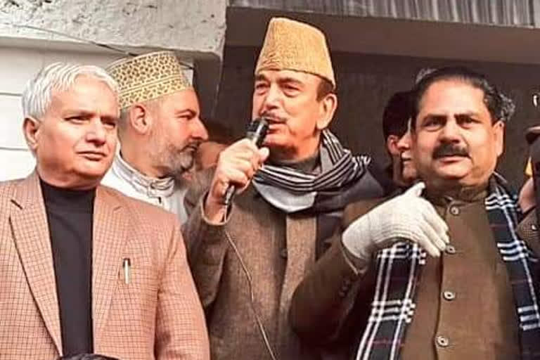 Ghulam Nabi Azad on PM Package Employee