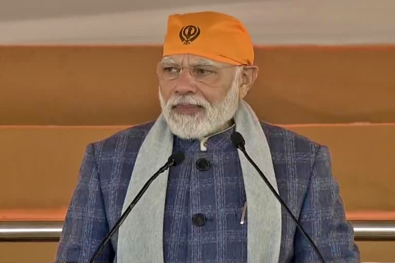 pm-modi-takes-part-in-programme-marking-veer-bal-diwas