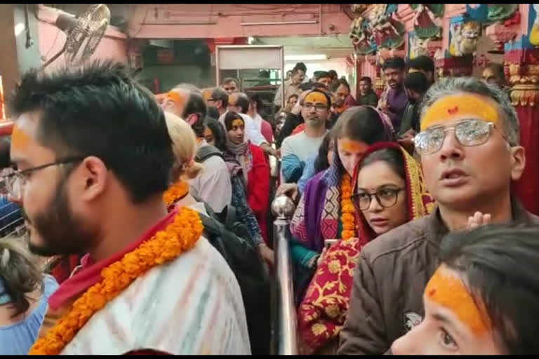 Visitors at Vindhyachal shrine