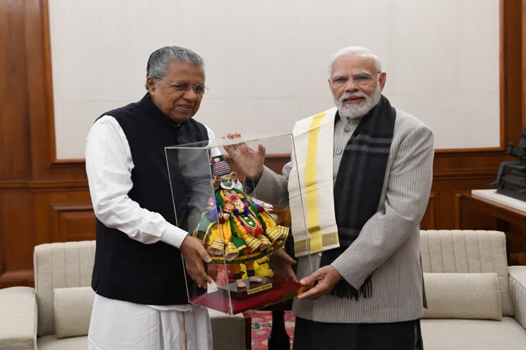 Chief minister met Prime minister  Chief minister  മുഖ്യമന്ത്രി  പ്രധാനമന്ത്രി കൂടിക്കാഴ്‌ച നടത്തി  ബഫര്‍ സോണും സില്‍വര്‍ ലൈനും ചര്‍ച്ചയായെന്ന് സൂചന  സെമി ഹൈസ്‌പീഡ് സില്‍വര്‍ ലൈന്‍  ബഫര്‍ സോണ്‍  മുഖ്യമന്ത്രി പിണറായി വിജയന്‍  പ്രധാനമന്ത്രി നരേന്ദ്ര മോദി  kerala news updates  latest news in kerala  news updates in kerala