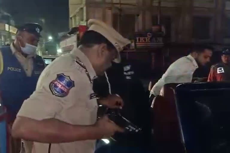 Telangana police SI took out his service revolver to stop car