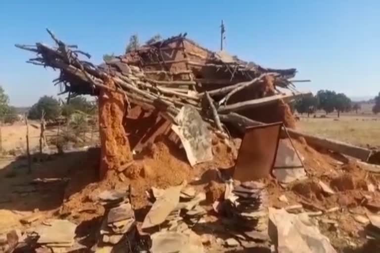 rain destroyed houses of villagers