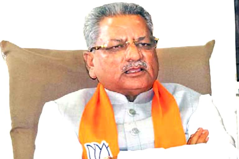 BJP Senior Leader Om Mathur Challenged PM Modi