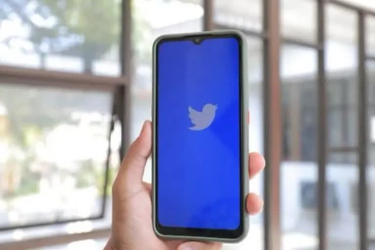 Twitter suffers major outage  several Twitter users face trouble signing in  Twitter  Twitter users face trouble  Twitter in trouble  ട്വിറ്റര്‍ പണി മുടക്കി  ട്വിറ്റര്‍  ഡൗണ്‍ ഡിറ്റക്‌ടര്‍  Down detector  ഇലോണ്‍ മസ്‌ക്  Elon Musk  Twitter