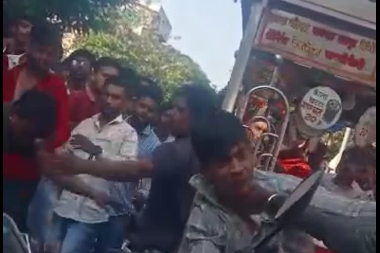 Viral video of beating in Aurangabad