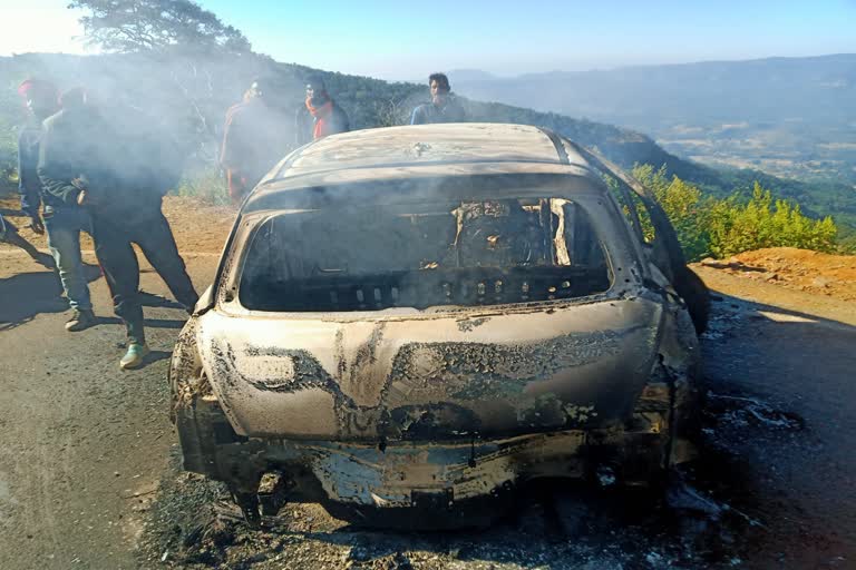 burning car in Mainpat