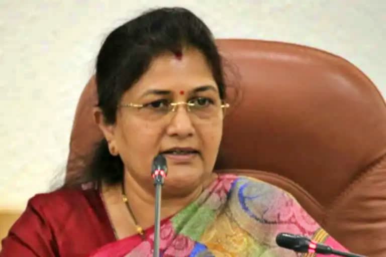 Minister Sasikala Jolle