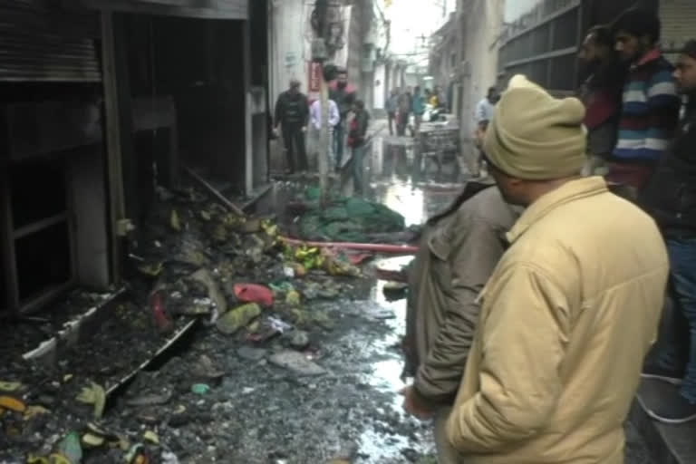 A terrible fire broke out at a clothing shop in Ludhiana
