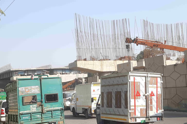 Ashram flyover traffic will be closed