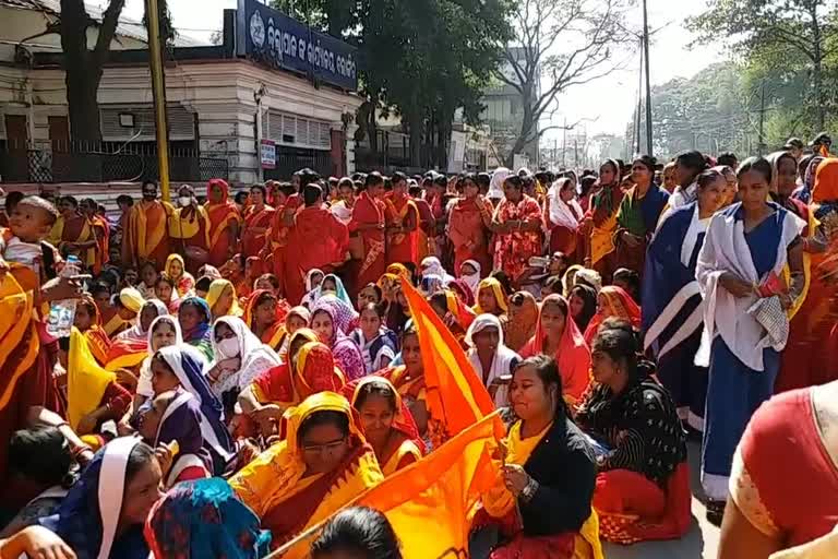 anganwadi workers