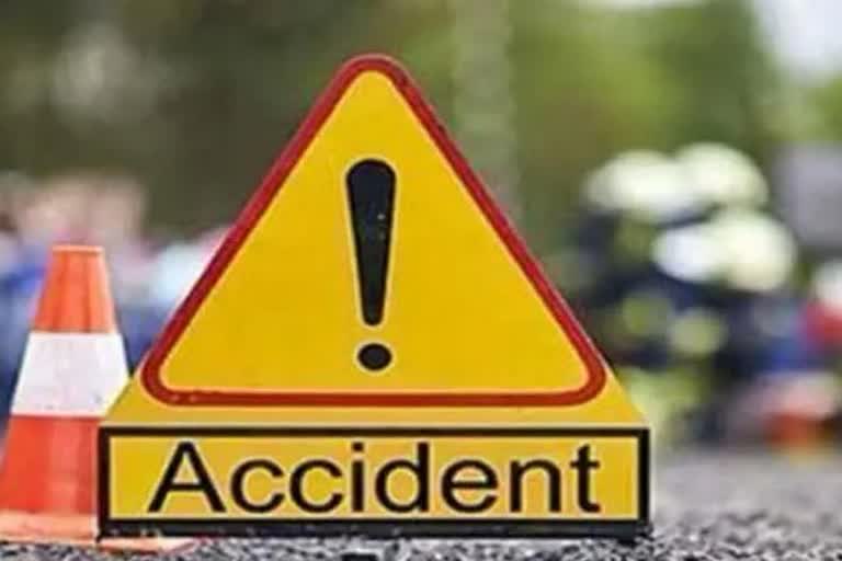 two died road accident in kalahandi