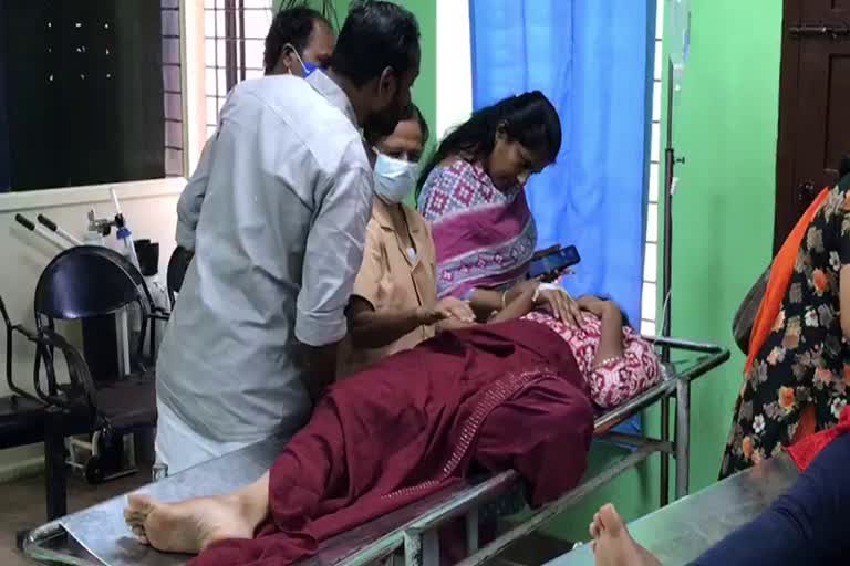 Students get food poisoning in Attingal  വിദ്യാര്‍ഥികള്‍ക്ക് ഭക്ഷ്യ വിഷബാധ  വിദ്യാര്‍ഥികള്‍ ചികിത്സയില്‍  തിരുവനന്തപുരം വാര്‍ത്തകള്‍  തിരുവനന്തപുരം ജില്ല വാര്‍ത്തകള്‍  തിരുവനന്തപുരം പുതിയ വാര്‍ത്തകള്‍  kerala news updates  latest news updates