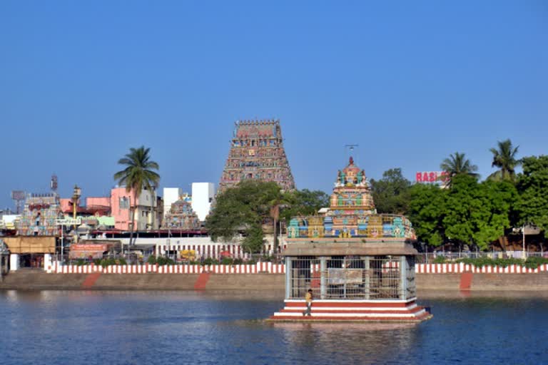 New Year 2023 கபாலீஸ்வரர் கோயிலில் அலைமோதும் கூட்டம்