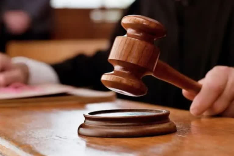 Delhi court acquits 6 accused of charge of dacoity, offences under Foreigners Act