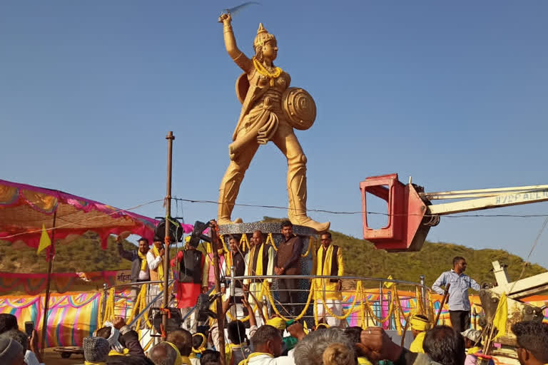 maharani durgavati statue establish in shahdol