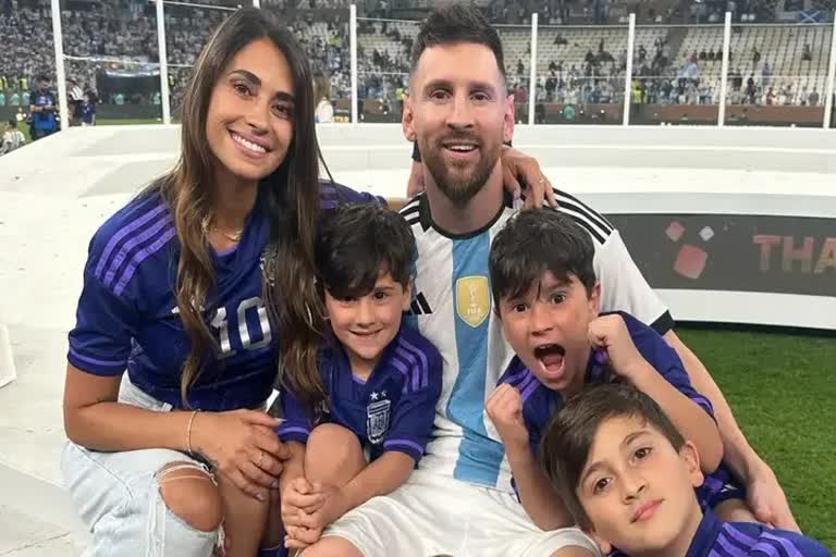 lionel-messi-shares-pics-with-wife-children-says-i-will-never-forget