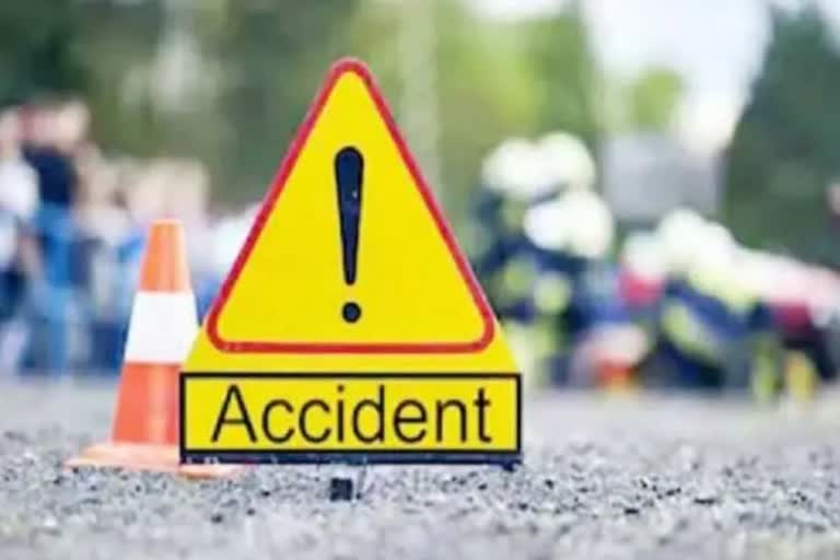 Pickup collided with bike in Banswara,  road accident in banswara