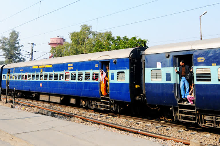 indian-railways-10-lakh-insurance-facility-for-passengers