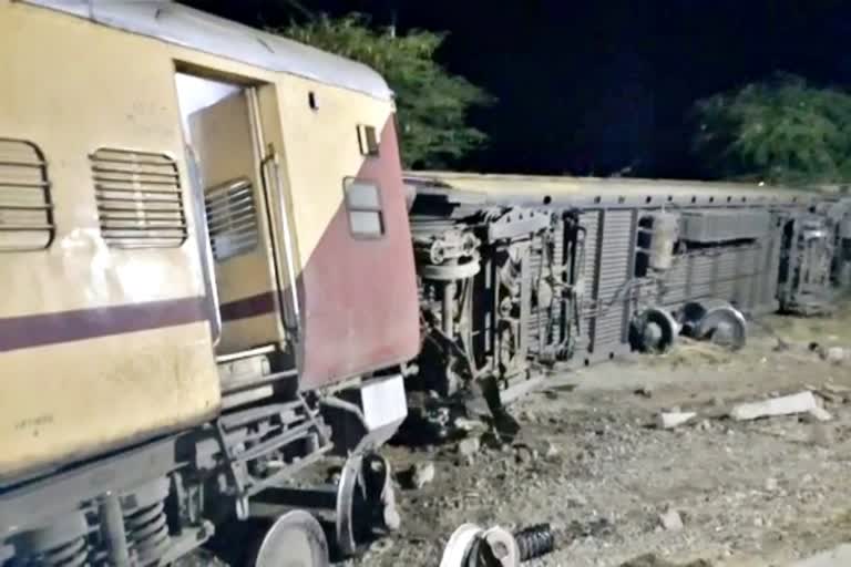 Suryanagari Express derailed in Rajasthan