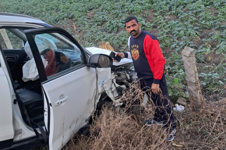 Two cars collided in Faridkot, many people were injured